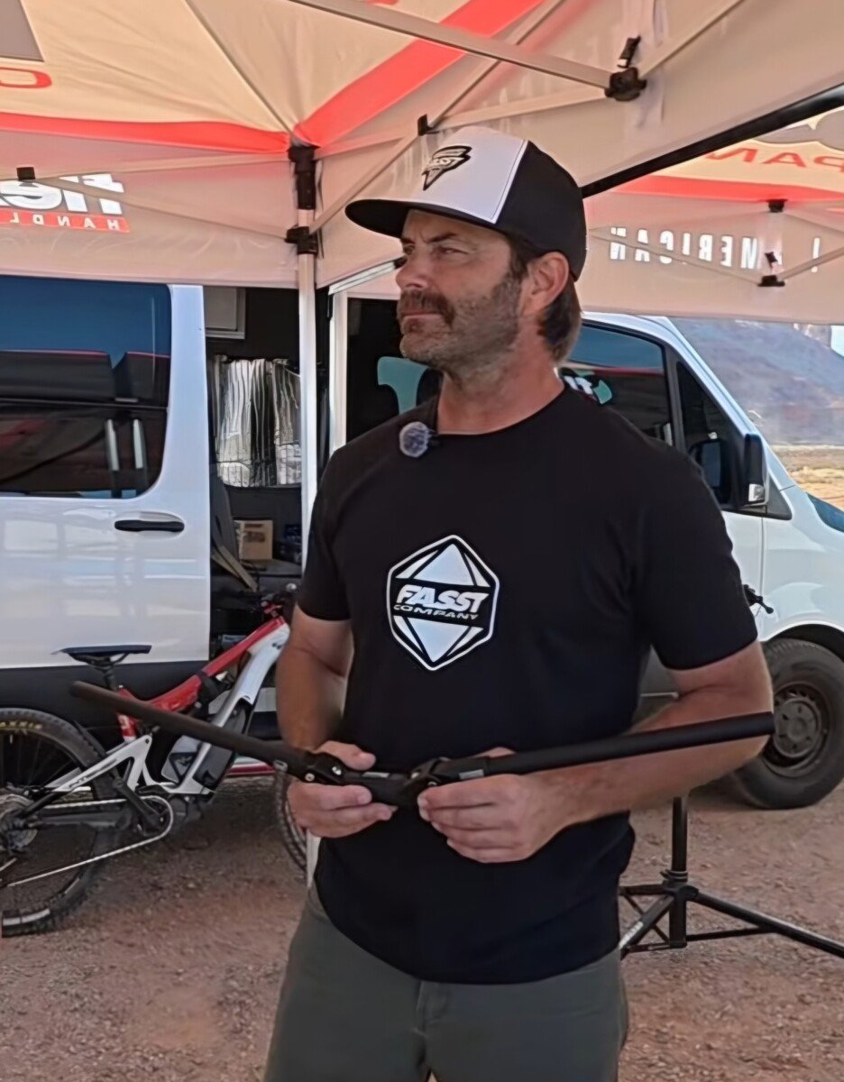 Fasst Co Flexx Handlebars – great option if your hands hurt at the bike park
